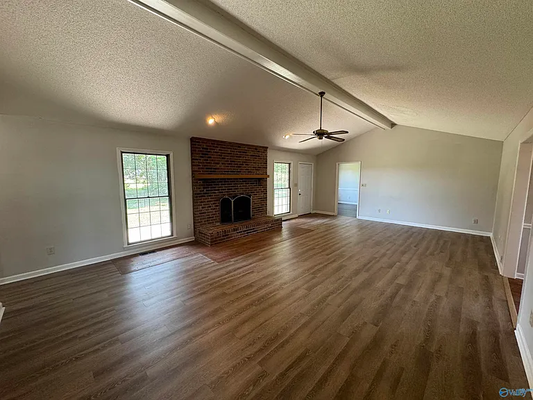 120 Roy Dr — Photo 21