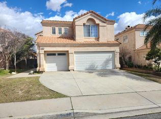 8047 Tuscanny St, Fontana, CA 92336