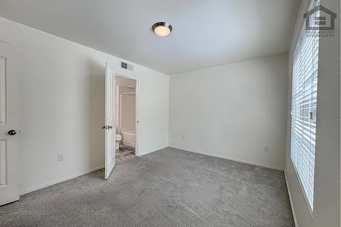 2401 E Rio Salado Pkwy #1068 — Photo 13