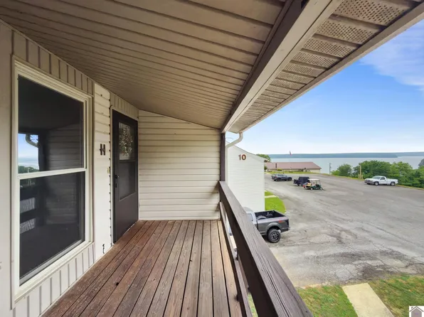 328 Champion Hills Rd #11H, Kuttawa, KY 42055