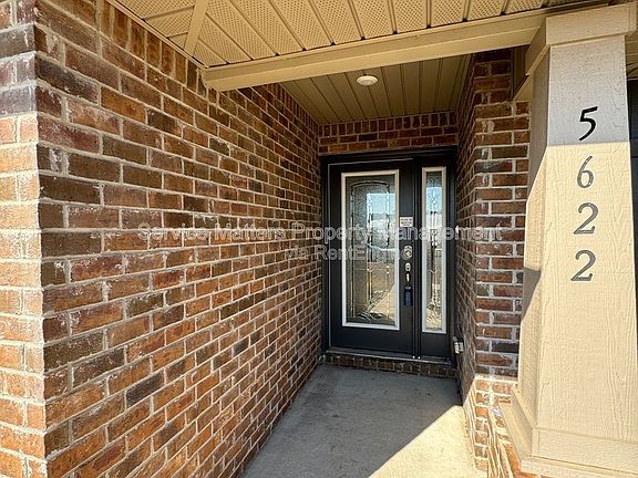 2nd image of 5622 Burr St