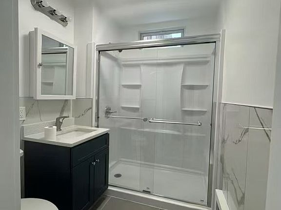 5th image of 8617 88th Ave Floor 2
