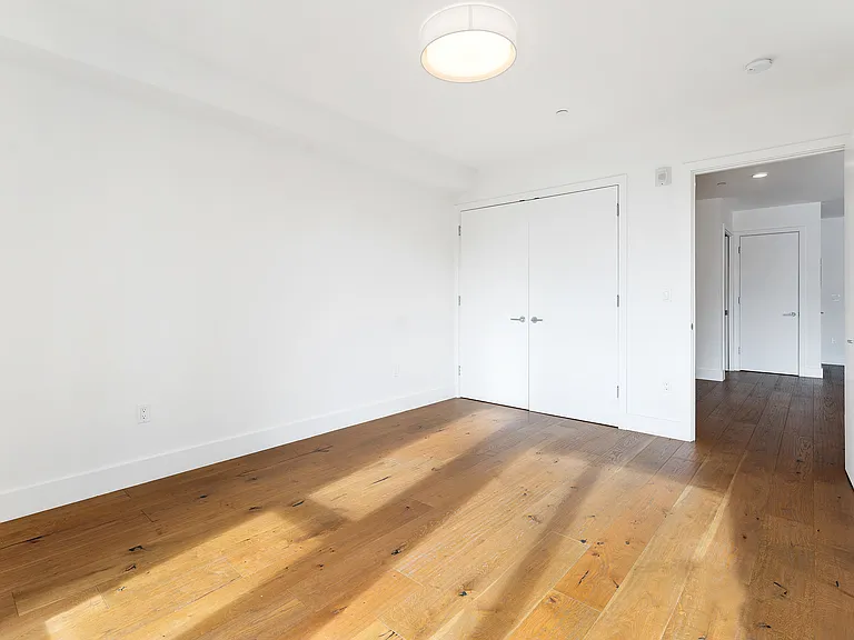 1450 15th St #303 — Photo 16