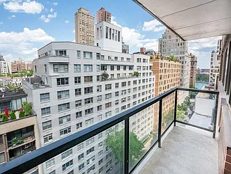 Rented by Sotheby's International Realty