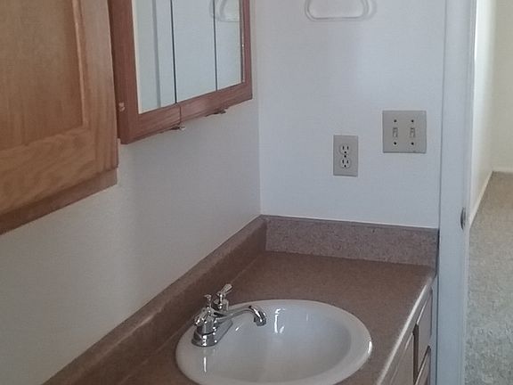 5th image of 373 E 650 N #369