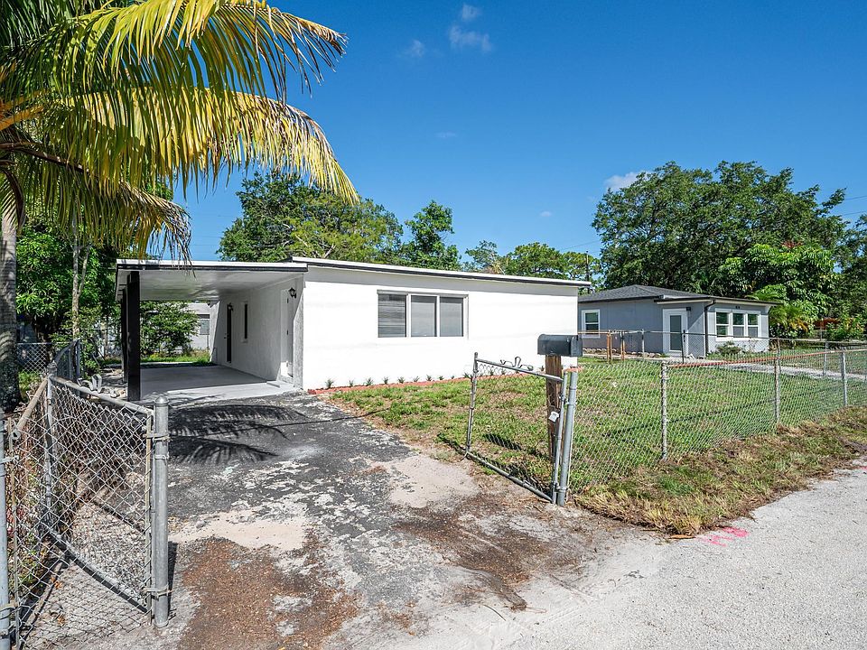1st image of 832 NW 17th Avenue
