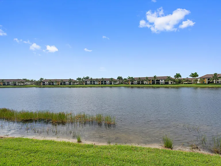 9485 Casoria Ct #202 — Photo 33