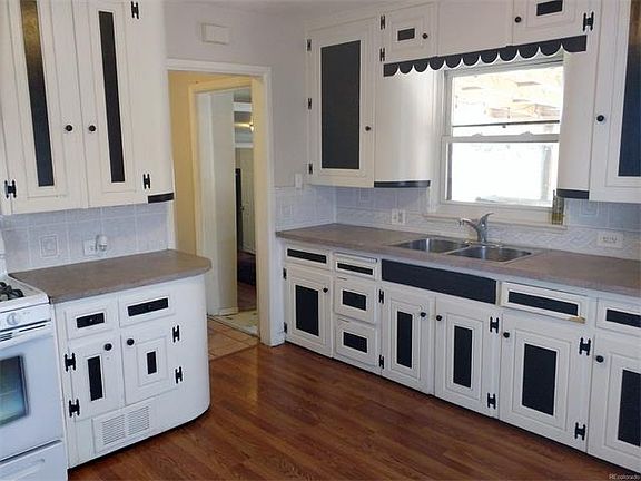 4th image of 4890 W 6th Ave