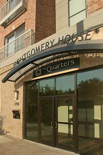 1883 at Montgomery House (Student Housing - Rent by the Bed) — Photo 2