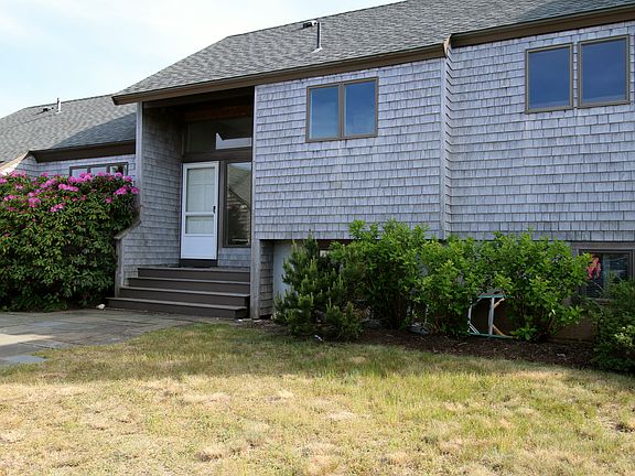 Beautiful Home in Katama