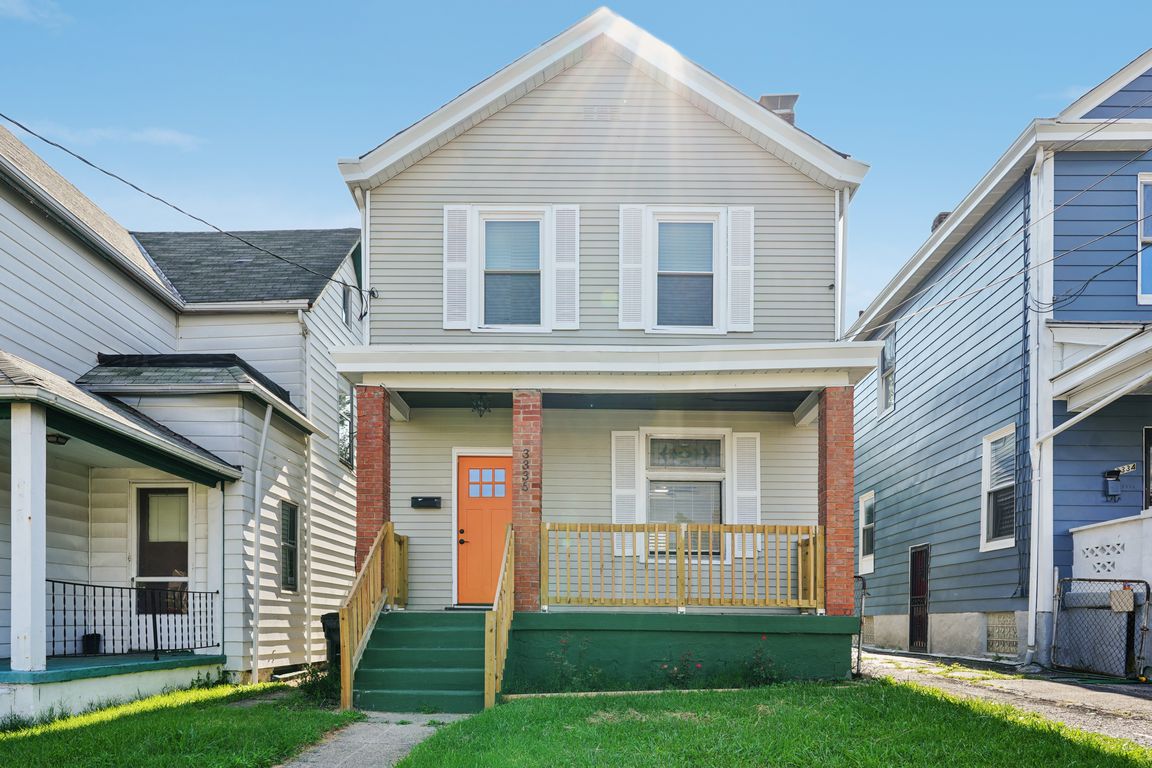 Graydon Ave-S0208-001.jpg