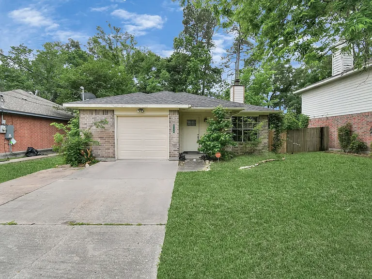 8106 Claiborne St — Photo 32