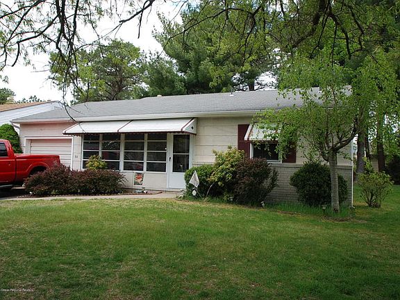 2nd image of 84 Whitmore Dr