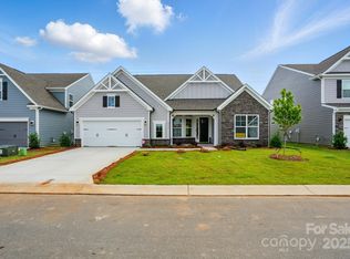 8716 Acadia Pkwy #596, Sherrills Ford, NC 28673