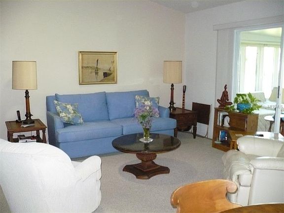 2nd image of 260 W Canal Dr