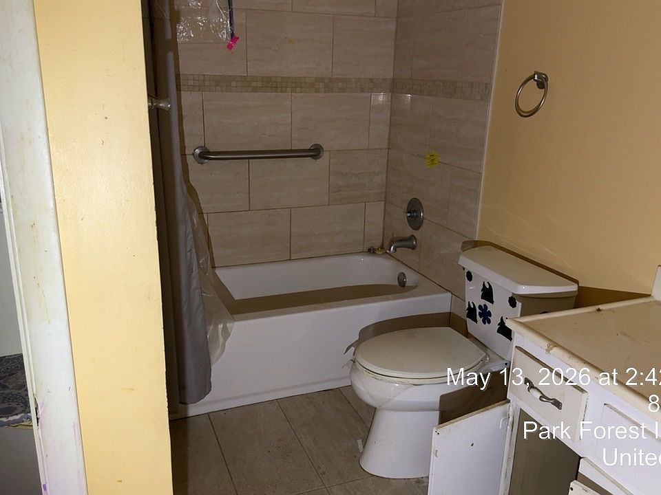 7th image of 8 Rich Ct