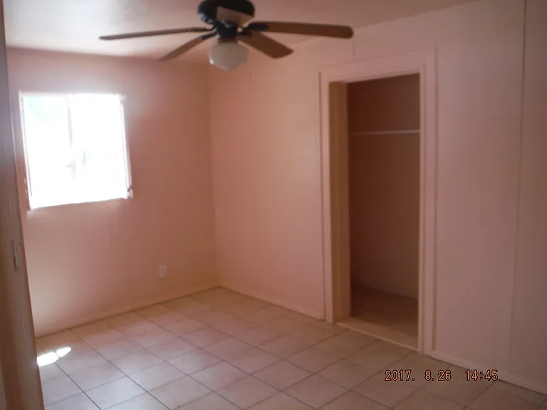 2607 N La Verne Ave — Photo 9