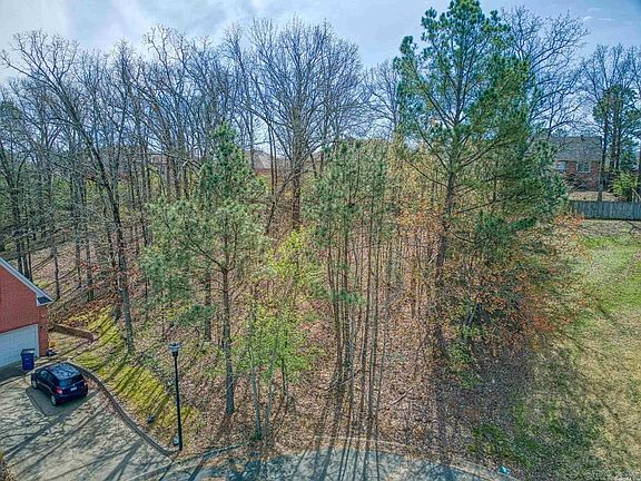 5th image of 105 Chinon Ct