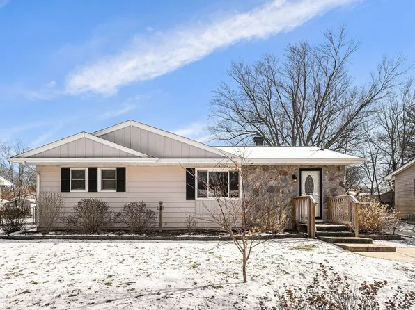 5619 Cheshire St, Portage, MI 49002