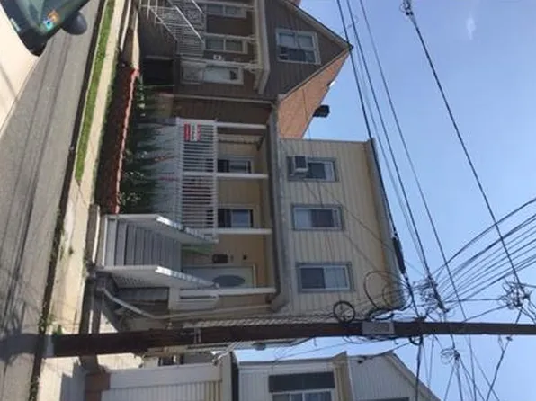 539 Harrington St, Perth Amboy, NJ 08861
