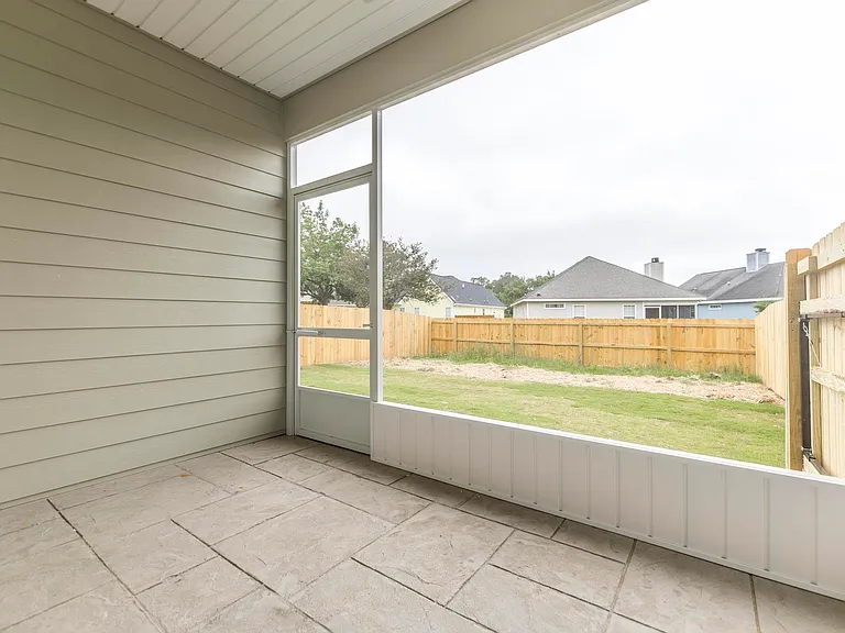 106 Leisure Pointe Cv — Photo 27