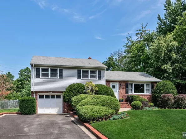 281 Harristown Rd, Glen Rock, NJ 07452