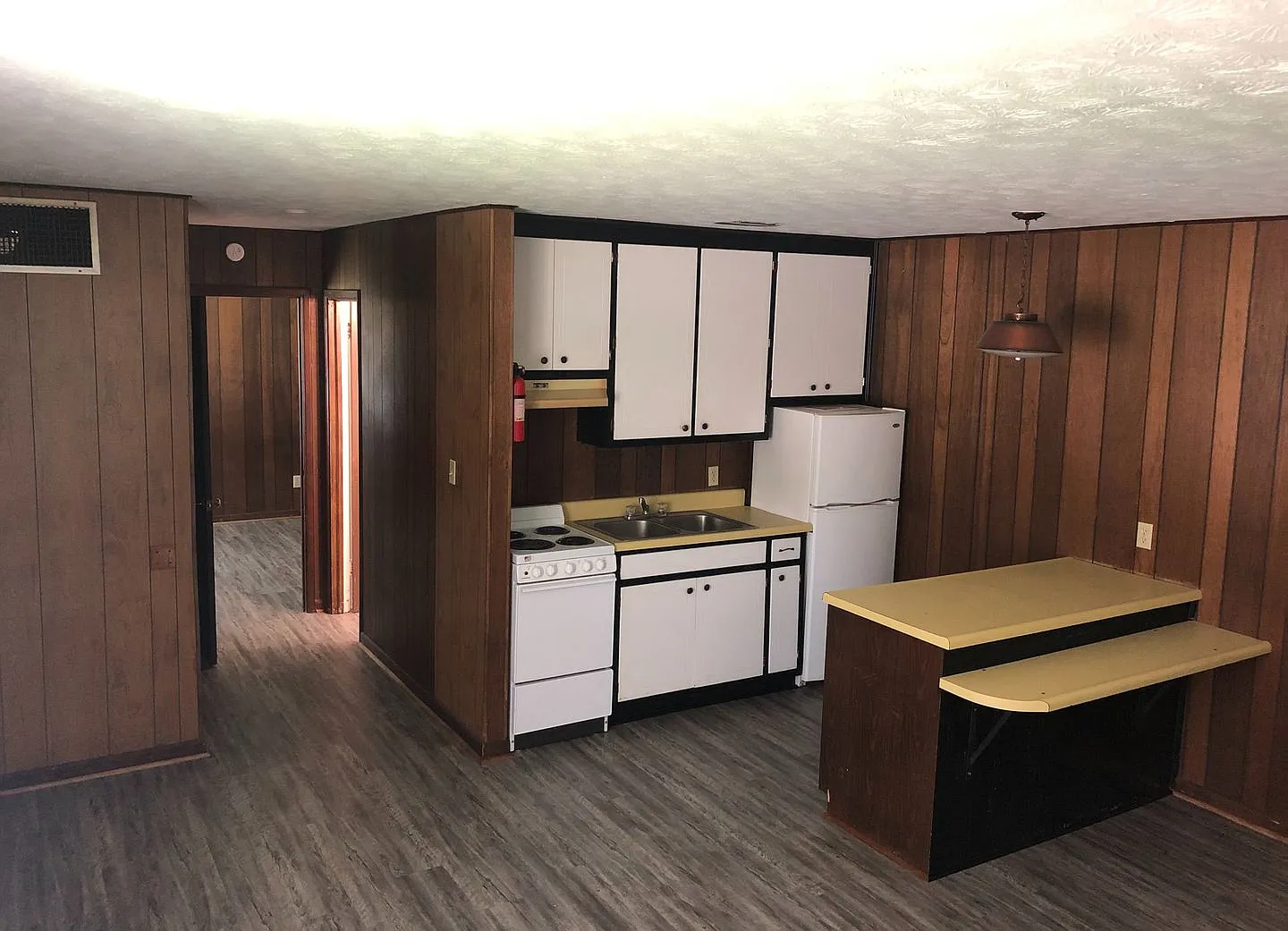 Candlewood — Photo 3