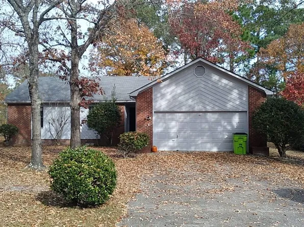 5805 Port Dr, New Bern, NC 28560