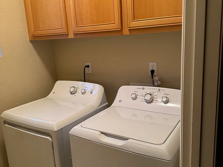 8238 Bryn Glen Way — Photo 39