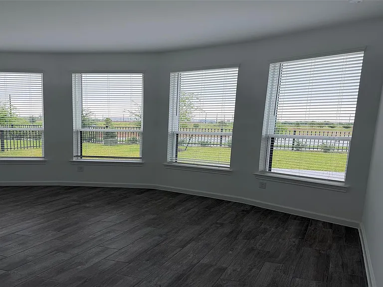 25318 Loch Doon Dr — Photo 20
