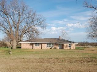 1601 County Road 463, Elgin, TX 78621
