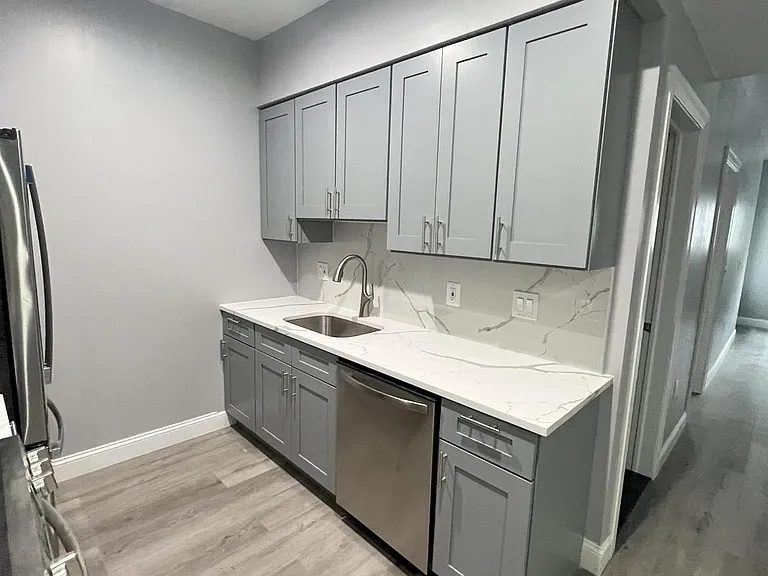 1611 Ridge Ave #3 — Photo 13
