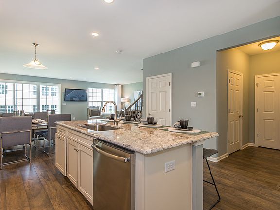 Sprawling island in kitchen