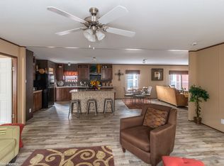 137 Lookout Ridge Loop, San Marcos, TX 78666