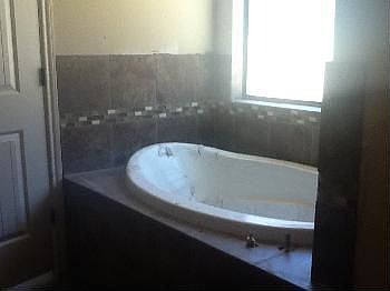 3rd image of 5504 Encino Oak Way