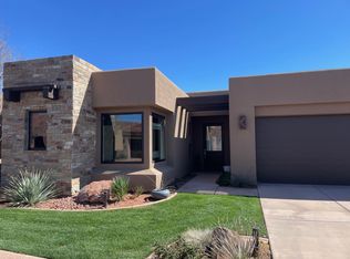 2085 N Tuweap Dr UNIT 43, St George, UT 84770