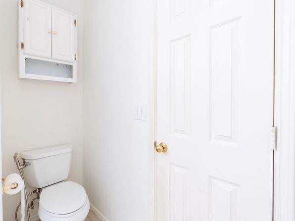 3009 Ridge Hollow Dr