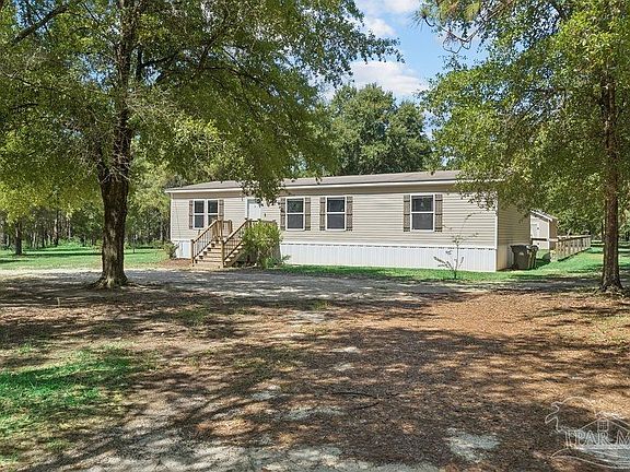 3rd image of 6885 Dora Lee Killam Rd