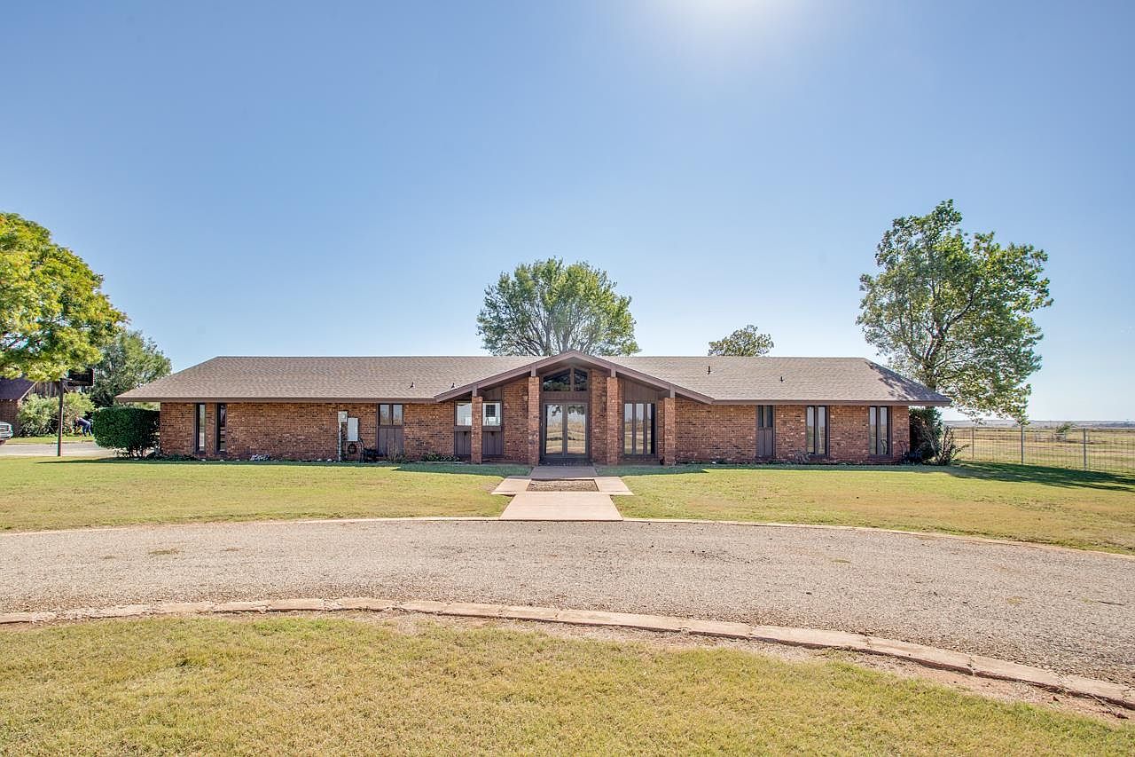 715 E Keowee Rd, Kremlin, OK 73753 | Zillow