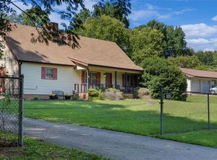 1946 Mack Rd, Douglasville, GA 30135