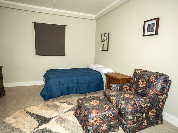 Private Bedroom