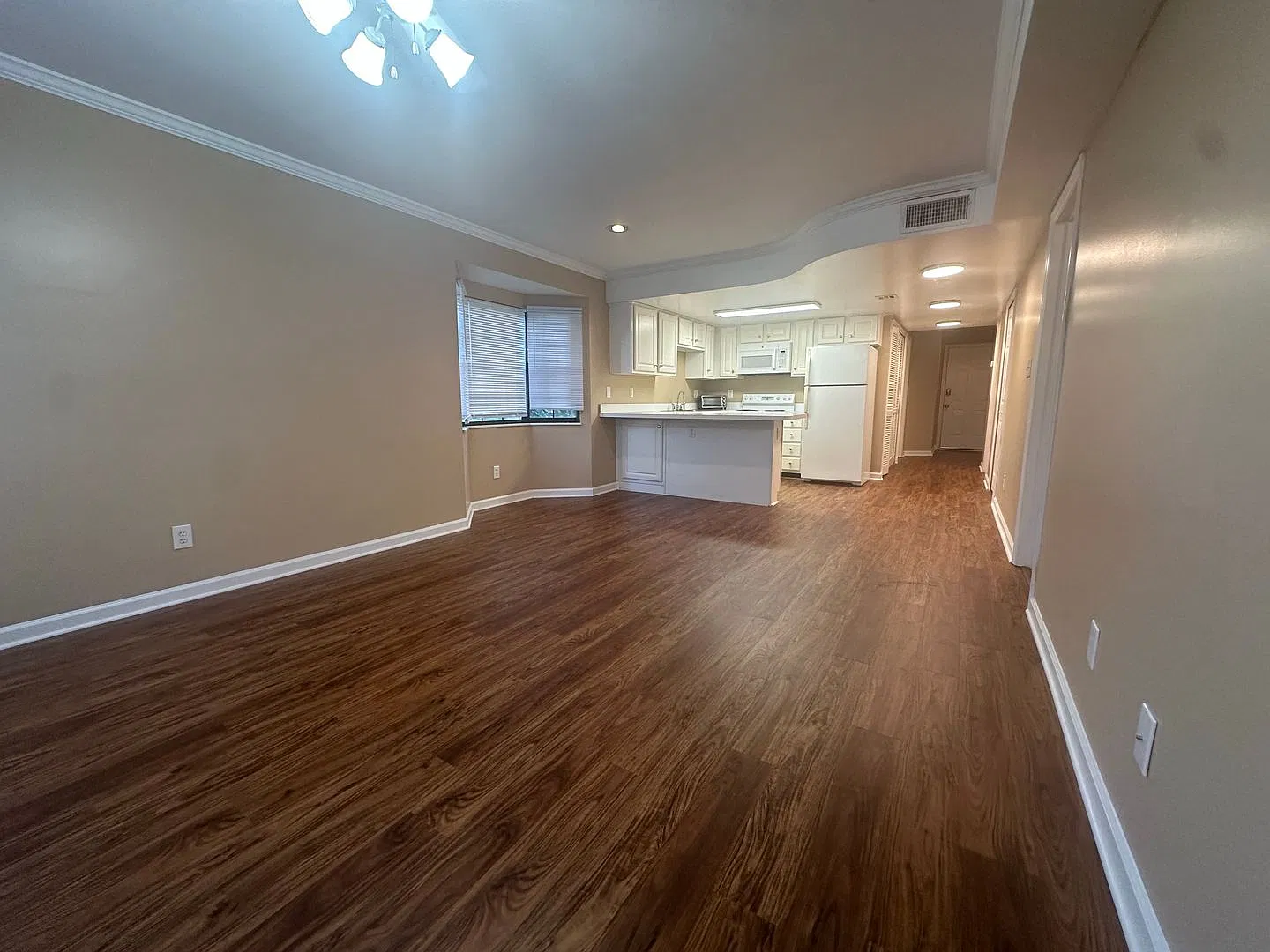 2nd Floor End Unit @ St. Christopher For $3300/Month - 2 Parking Spaces Included! Move-In 8/02/27 — Photo 3