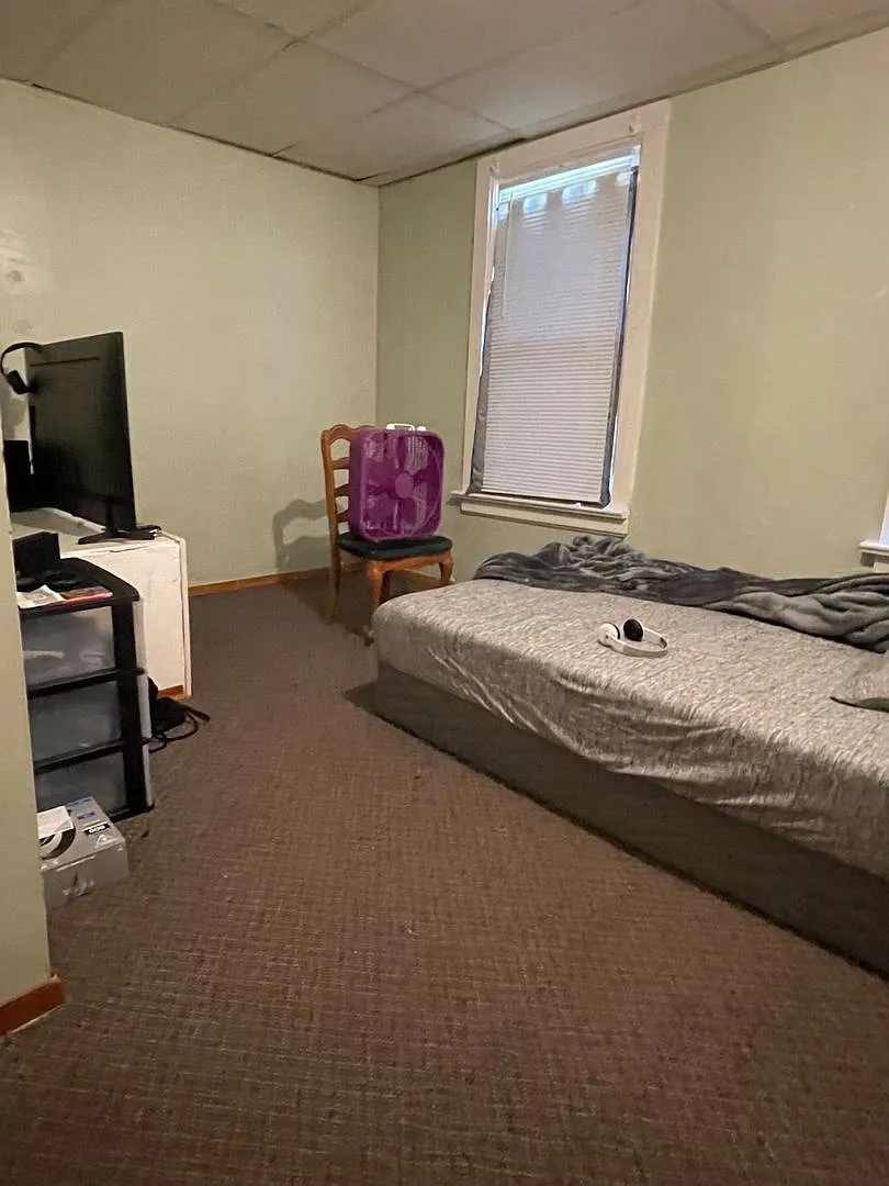 2 Bedroom Apartment for Rent Close to UW-La Crosse and Western Tech — Photo 2