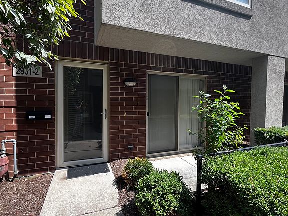 2nd image of 2931 N Natoma Ave Unit 2