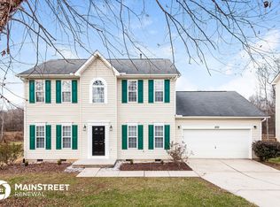 1032 Sandy Point Dr, Concord, NC 28025