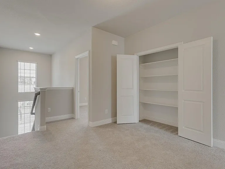 2225 Apex Dr — Photo 23