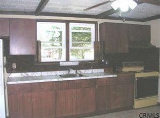 421 Gifford Rd, Schenectady, NY 12304