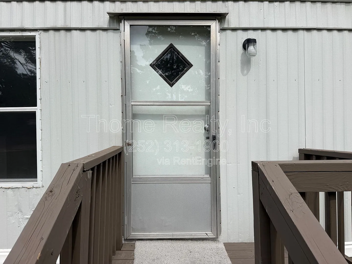 2 bed, 1.0 bath, $750 — Photo 3