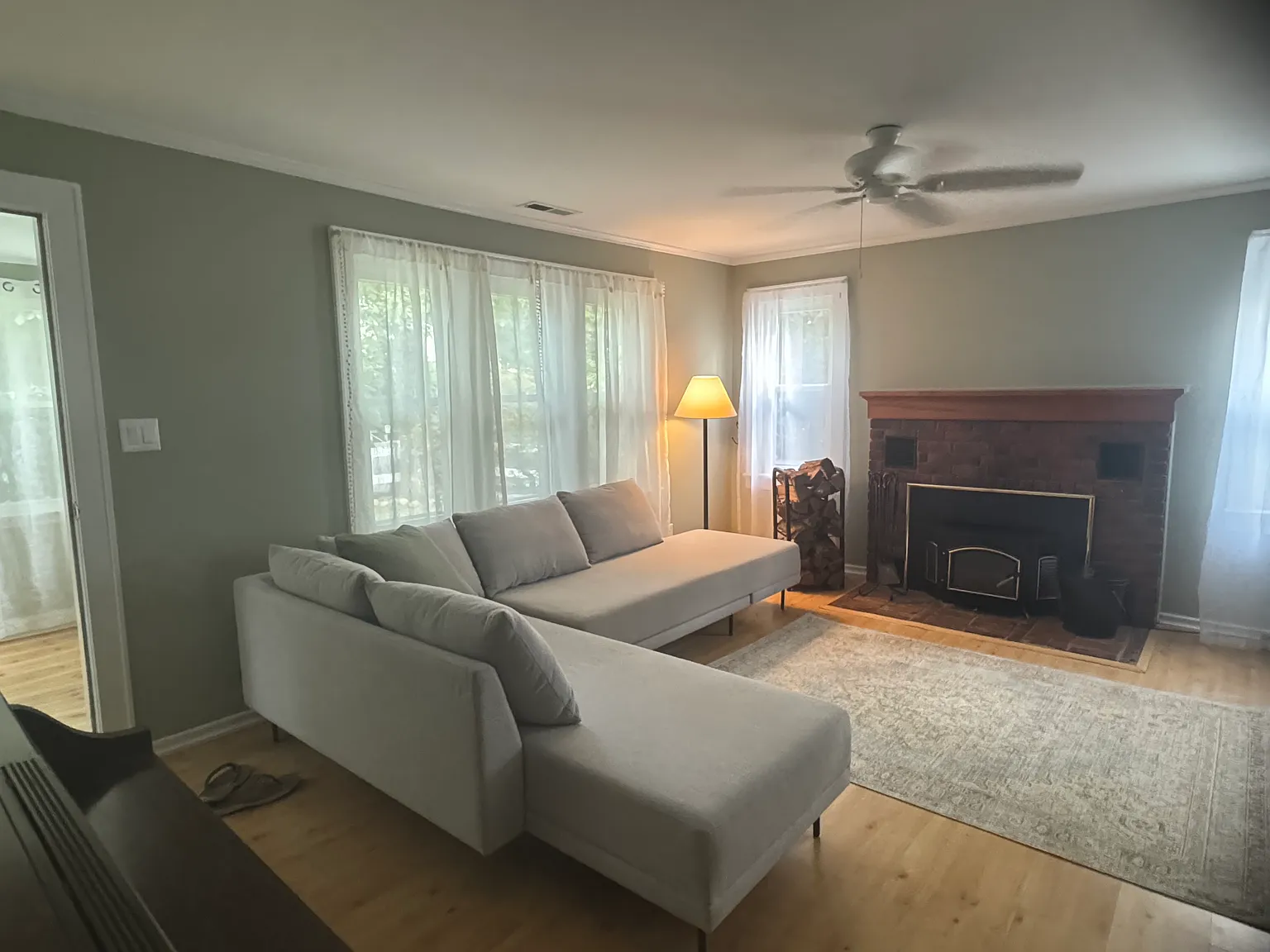 Modern Beach Cottage — Photo 2