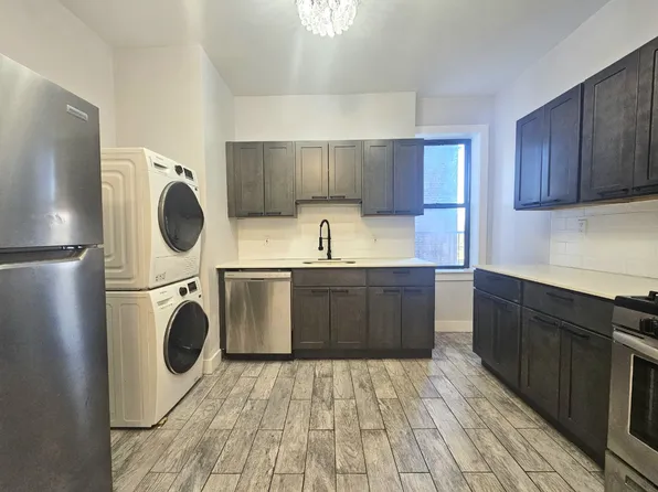 608 Salem Ave #D45, Elizabeth, NJ 07208